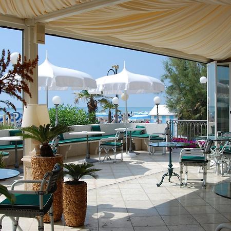 Hotel Montecarlo ليدو دي يسولو المظهر الخارجي الصورة