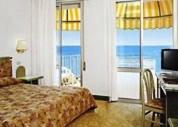 Hotel Montecarlo ليدو دي يسولو الغرفة الصورة