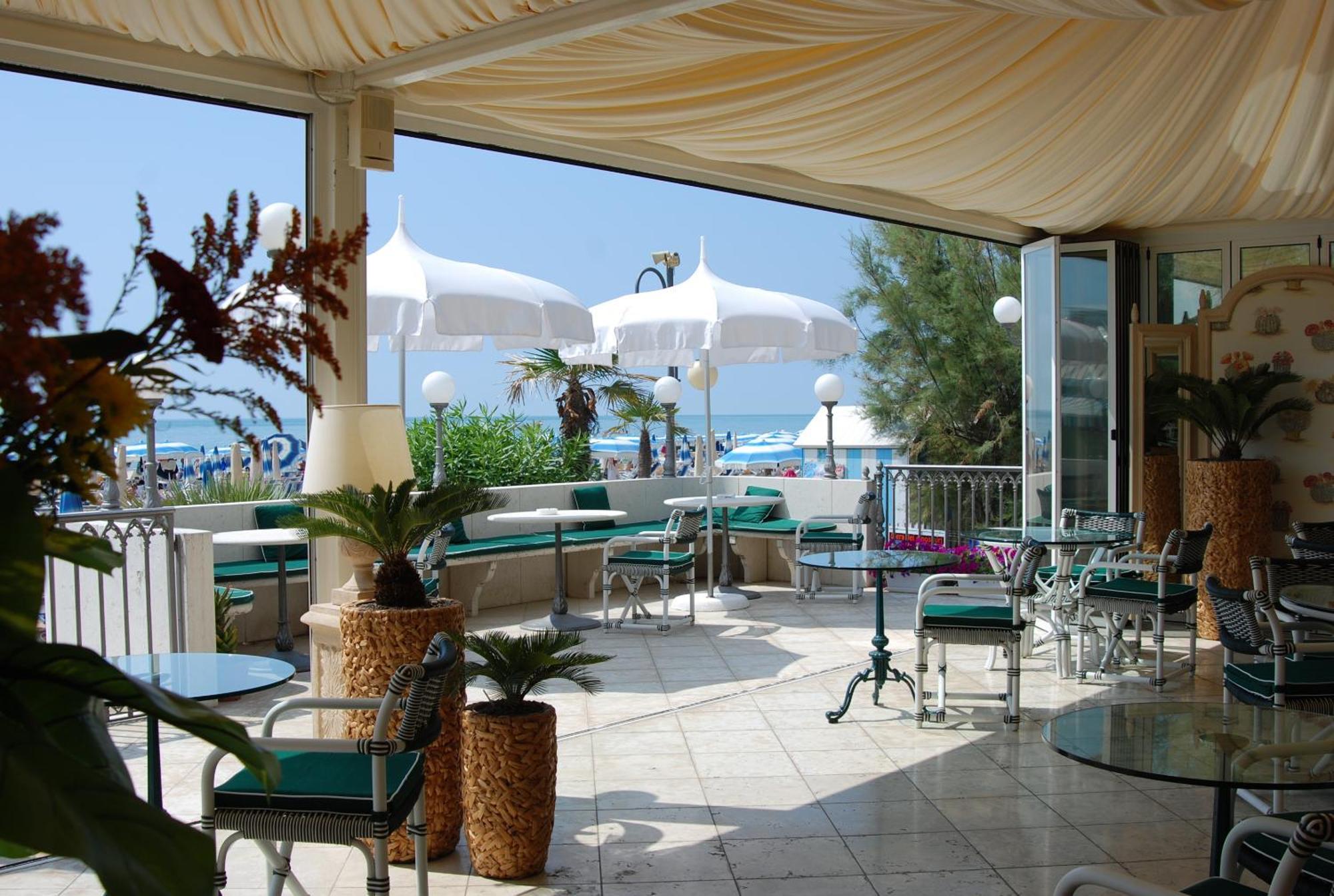 Hotel Montecarlo ليدو دي يسولو المظهر الخارجي الصورة