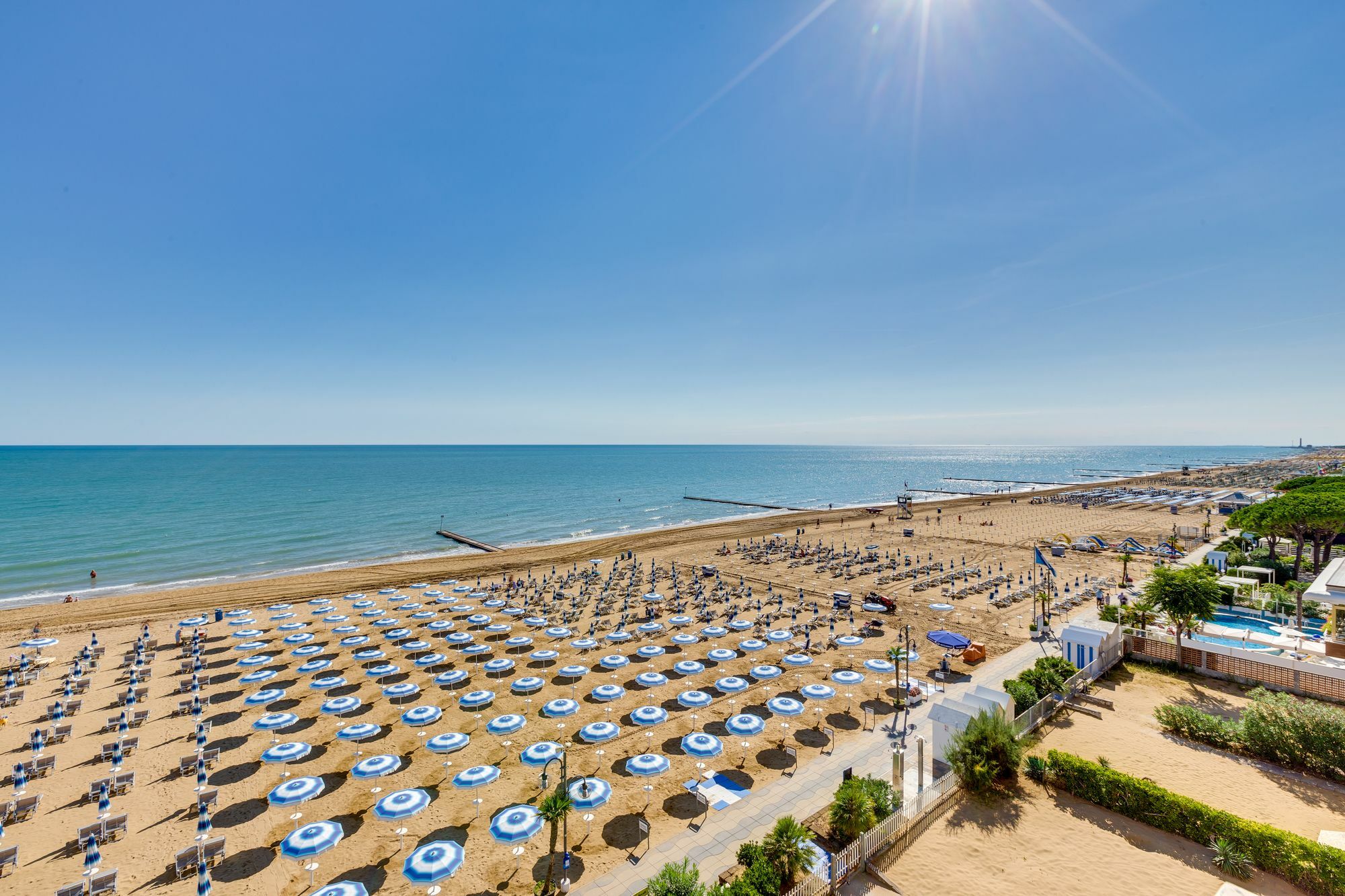 Hotel Montecarlo ليدو دي يسولو المظهر الخارجي الصورة